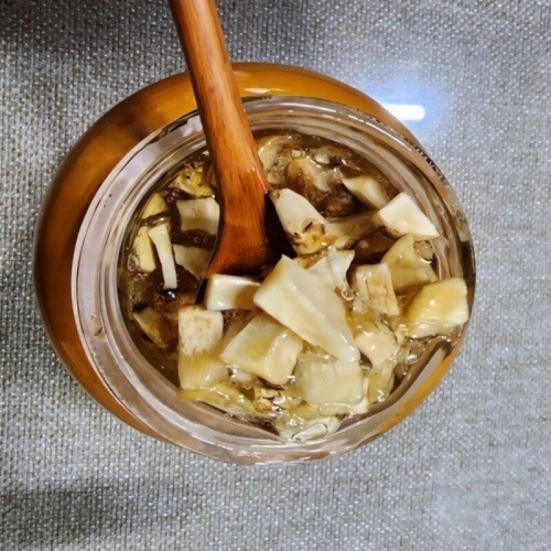 사랑담은꿀,꿀,하트벌집꿀,약꿀벌집내린꿀,아카시아완숙꿀,숙성꿀,완숙꿀,벌집,벌집꿀,약꿀,완숙꿀생산,꿀차,꿀물,꿀선물,자연산꿀,자연산벌꿀,선물용으로좋은,토종꿀,유기병꿀,설악산꿀,설악산벌꾼